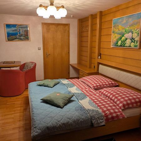 Montahaus Retro Apartments 万丹斯 外观 照片